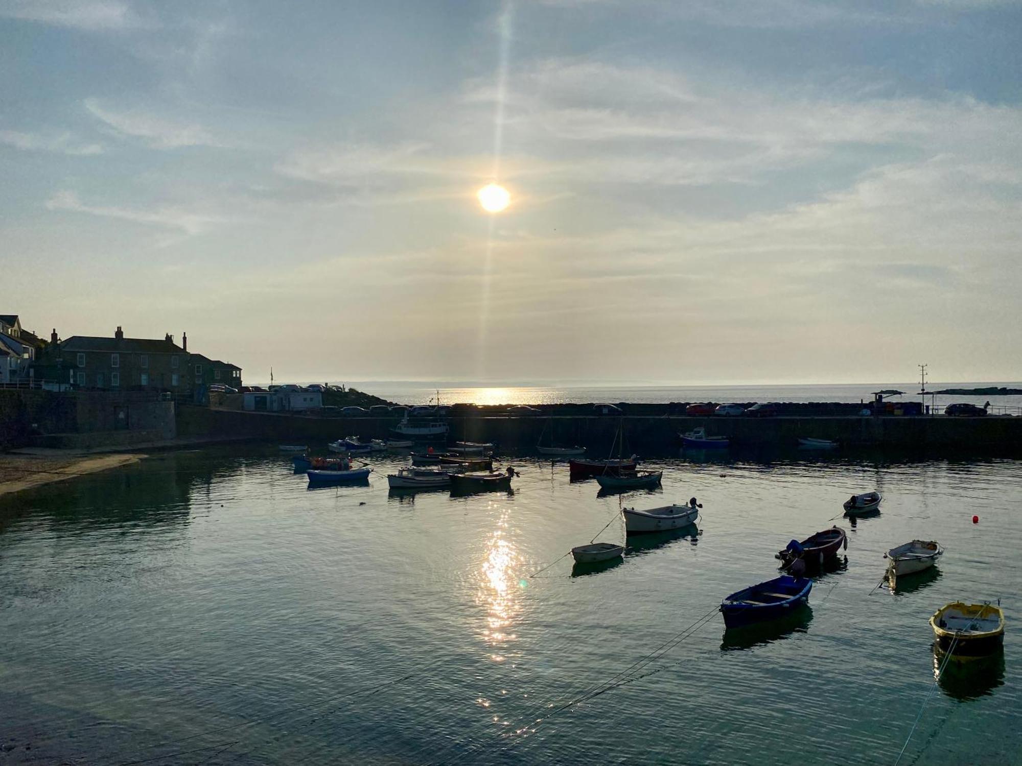 The Old Gallery - Charming Coastal Escape For Two Mousehole Exteriör bild